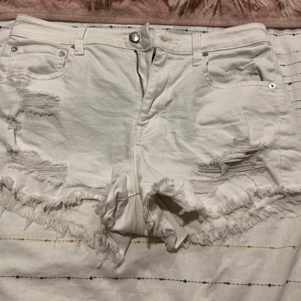 american eagle white denim shorts
